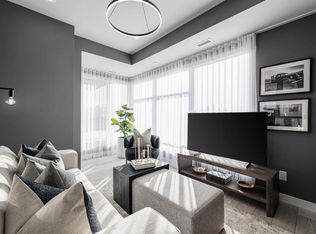 110 N 18a St NW #302, Calgary, AB T2N2G9