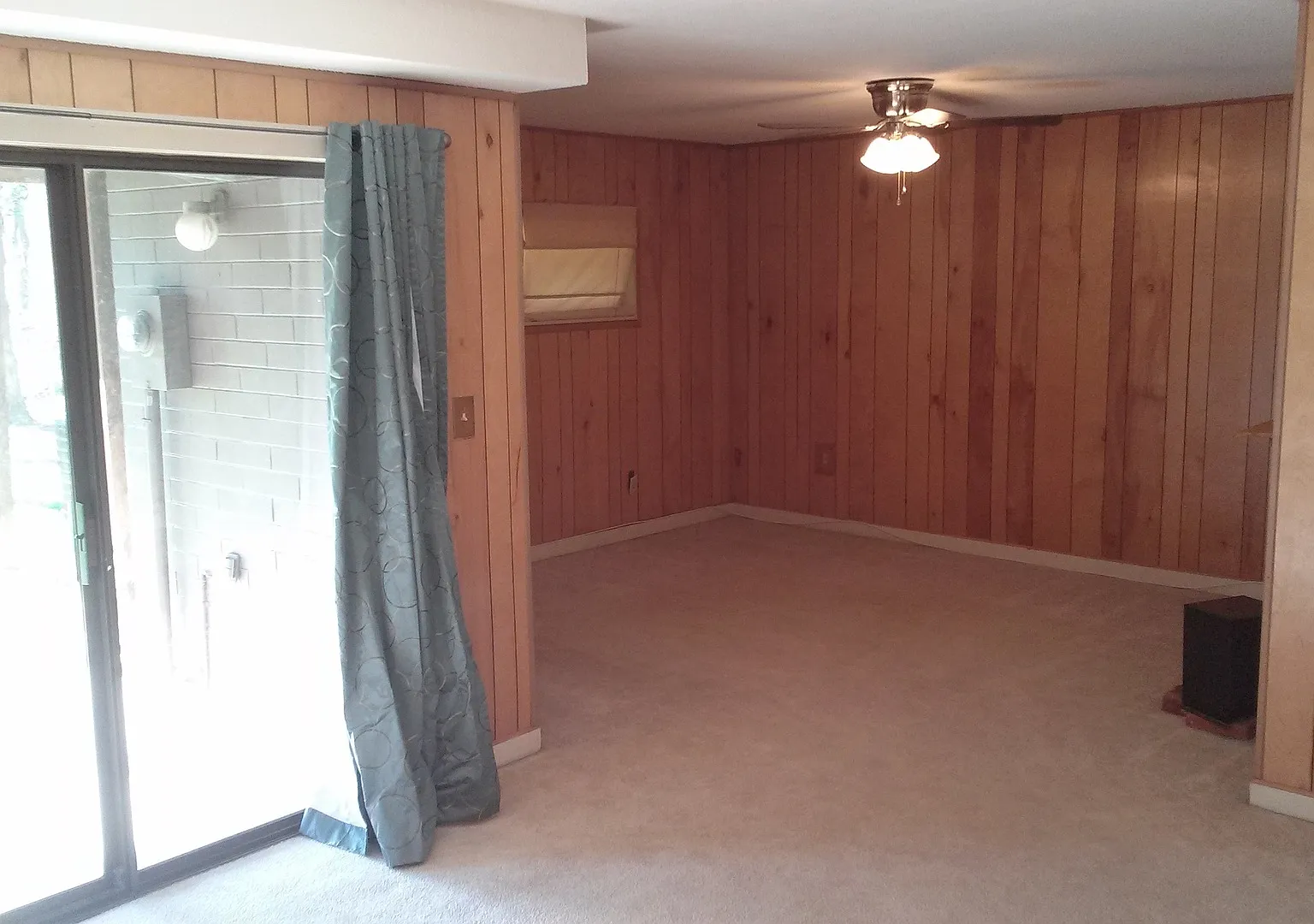 Spacious Four Level Townhome — Photo 3
