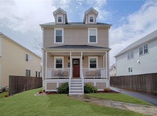 33 Cardinal St, Fairfield, CT 06825