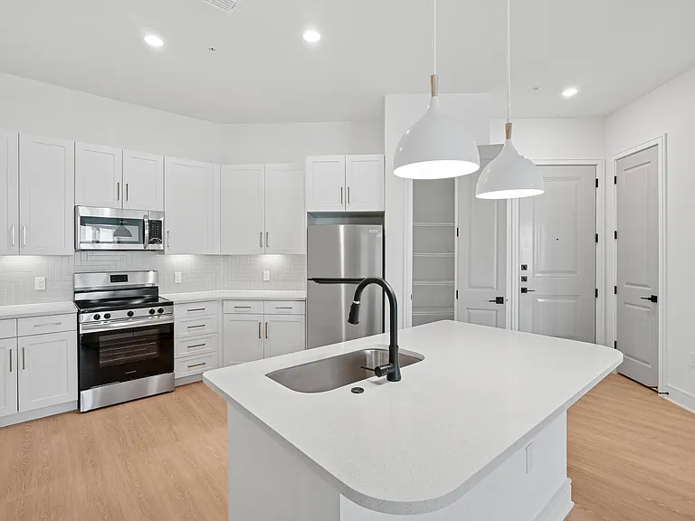 Solay Cape Coral — Photo 90
