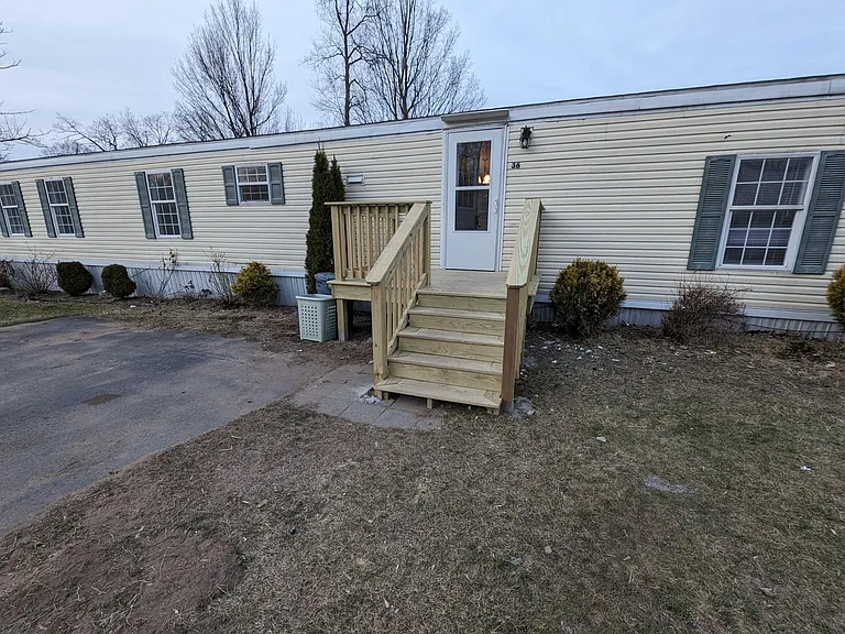 Front deck
