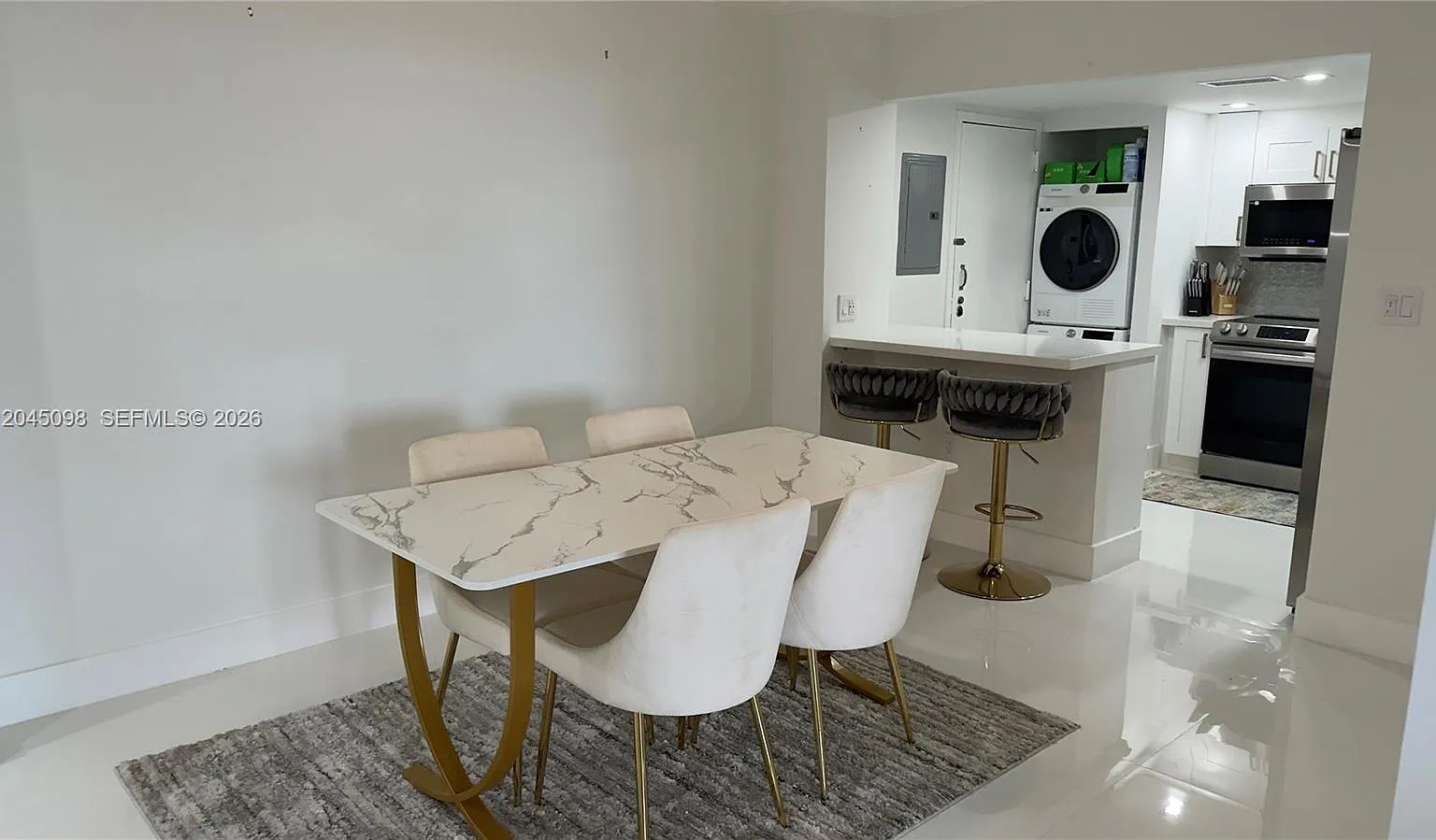 2333 Brickell Ave — Photo 1