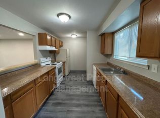 11353 SW Greenburg Rd #B, Portland, OR 97223