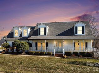 404 Brookhollow Dr, York, SC 29745