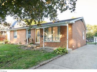 199 Elizabeth Ave, Mogadore, OH 44260