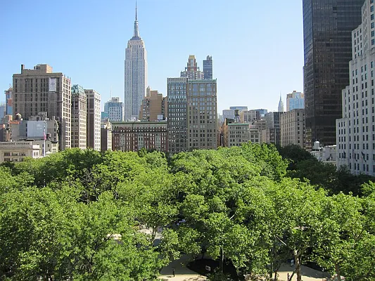 Rented by Newell and Assoc. | media 12