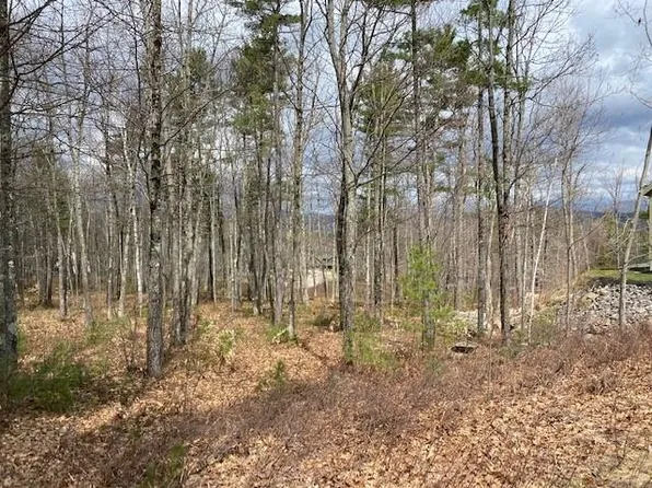 63 Commanders Helm #87, Laconia, NH 03246