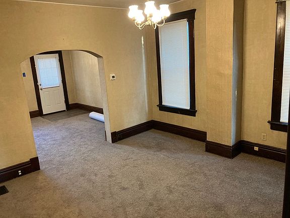 4th image of 271 Dakota Ave