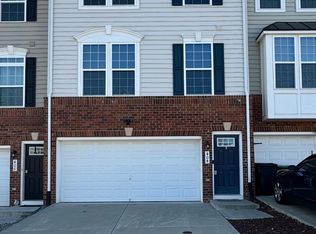 404 Landing Dr, Fredericksburg, VA 22405