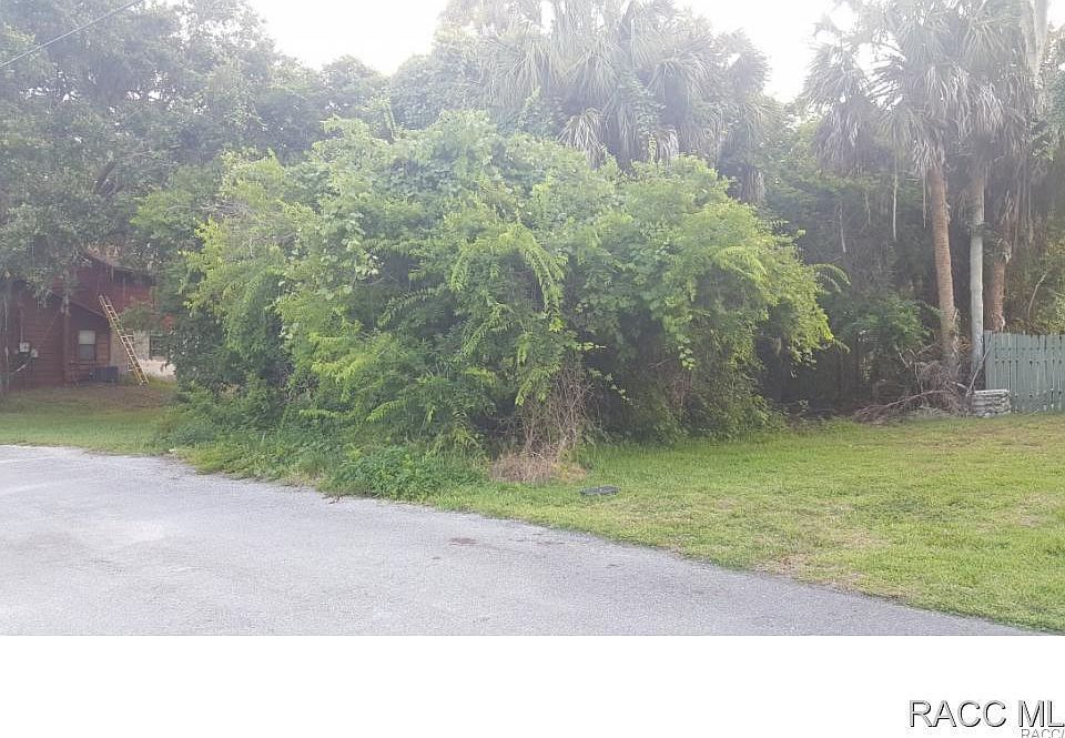 2nd image of 2183 N Slewfoot Path
