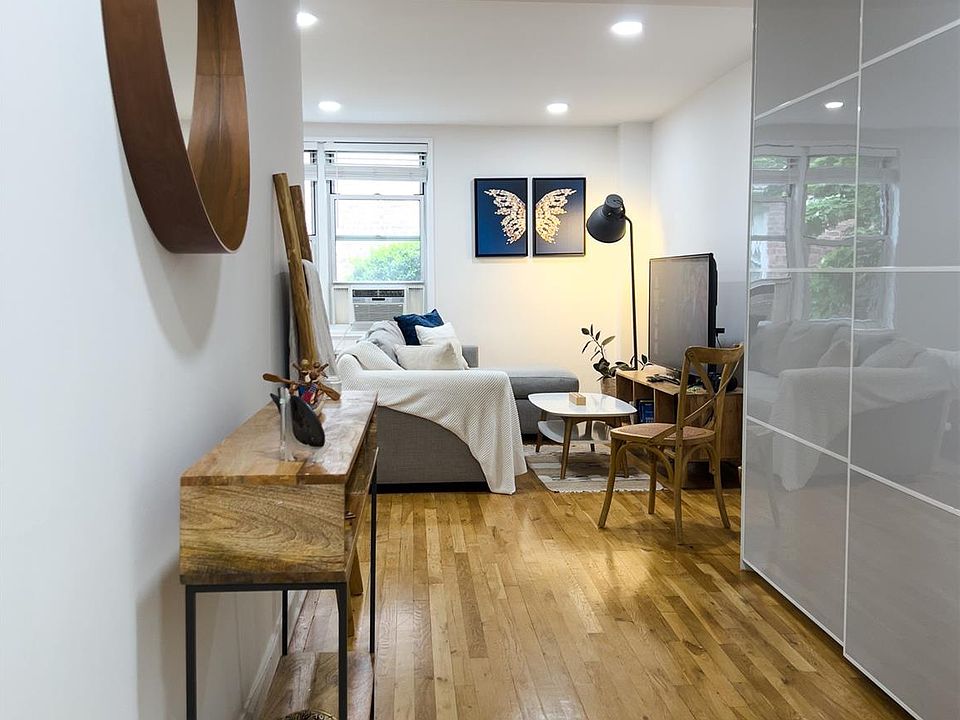 1st image of 510 Dubois Avenue #6A