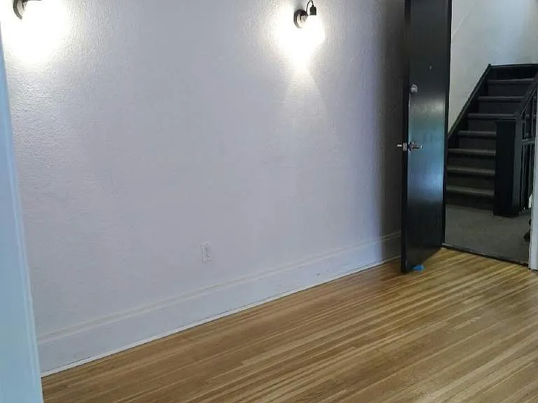 112 Margaret Ave — Photo 5