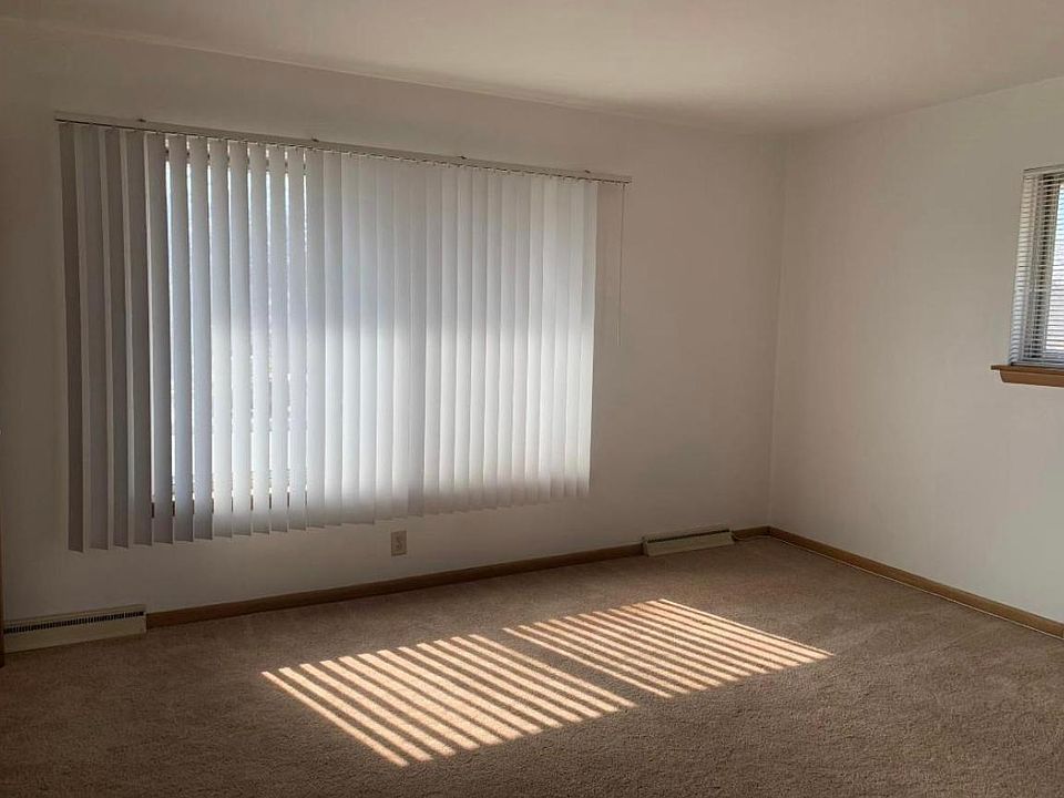 1st image of 9620 W Oklahoma Ave APT 1