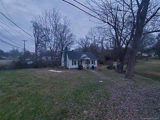 1st image of 101 W Ohio Ave