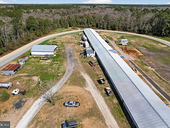 4th image of 33096 Johnson Rd