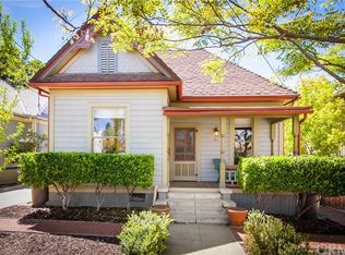 226 S Eureka St, Redlands, CA 92373
