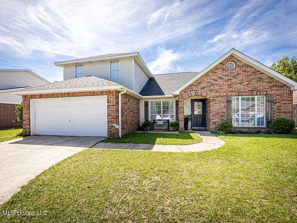 1st image of 3602 Reeves Ln