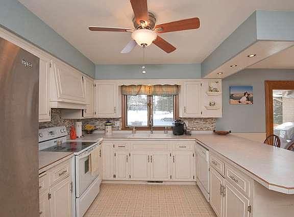 5th image of 501 Sunrise Dr