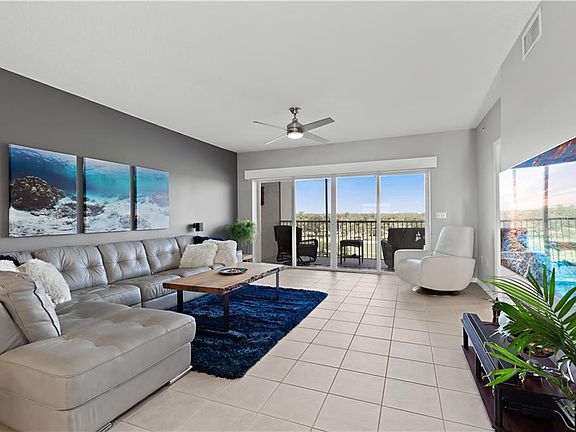 3rd image of 1200 Country Club Dr APT 1305