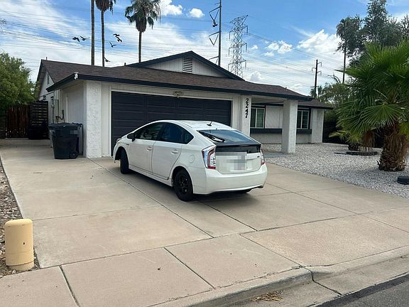 3rd image of 2247 W Peralta Ave