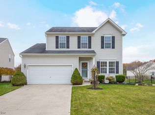 8833 Wheaton Pl, North Ridgeville, OH 44039