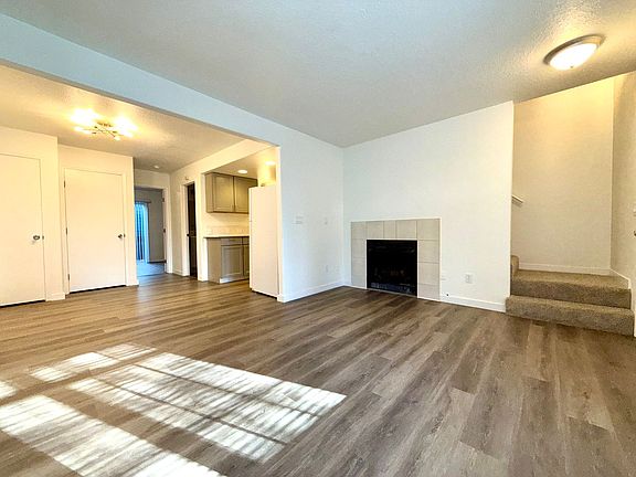 5th image of 6130 SE 128th Ave APT C