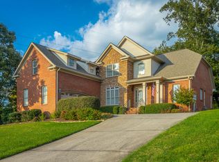 9238 Crystal Brook Dr, Apison, TN 37302