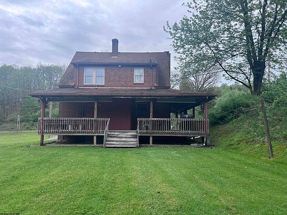 4th image of 330 Beverly Pike