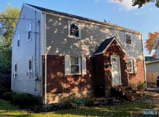 14 Edward Ct FLOOR 2, Lodi, NJ 07644