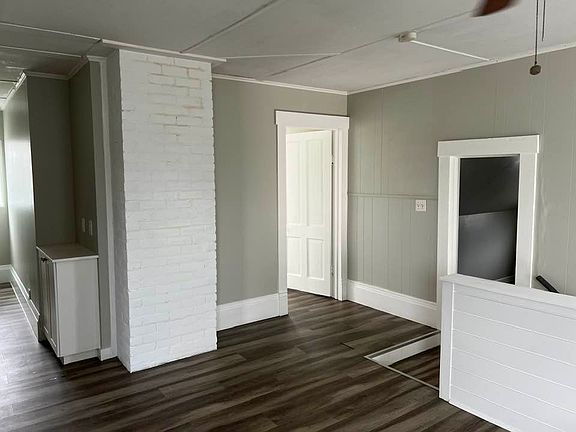 Upstairs to bedroom 1 and 2