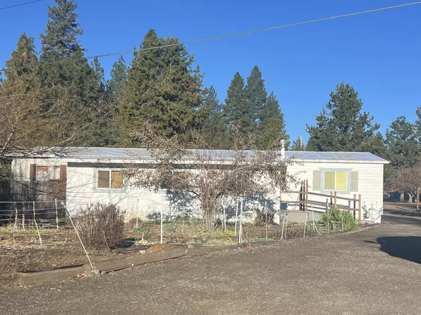 9810 Puckett Ln, Klamath Falls, OR 97601