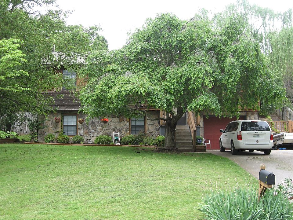 1st image of 9037 Highbridge Dr