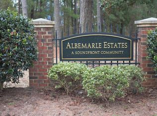 113 Catherine Dr, Harbinger, NC 27941