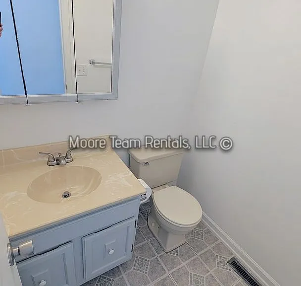 300 Morgan Rd — Photo 12