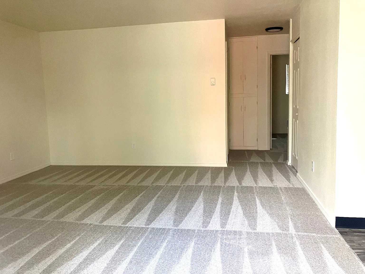 2 bed, $1,455 — Photo 2