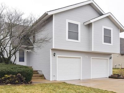 221 Apple Hill Ln, Streamwood, IL, 60107