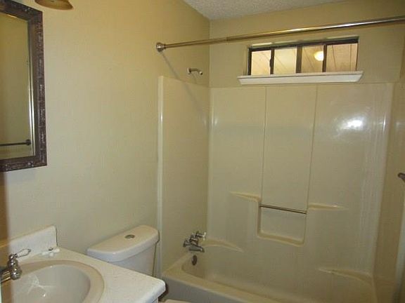 4th image of 146 Santa Elena Dr