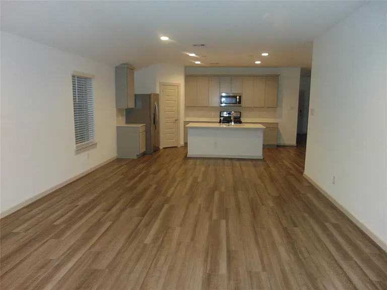 18911 Allendale Forest Dr — Photo 9