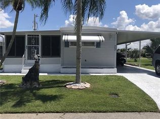 462 Jacaramba Ct, North Fort Myers, FL 33917