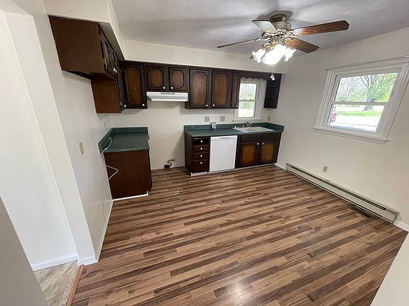 2nd image of 4423 Middleboro Rd
