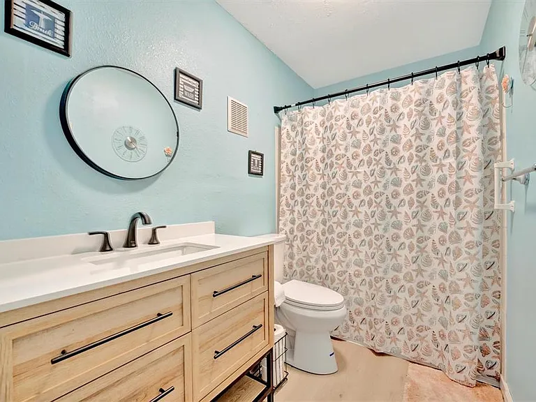4105 35th Ave W #3 — Photo 47