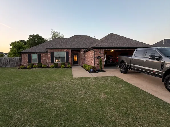 508 Caballo St, Farmington, AR 72730