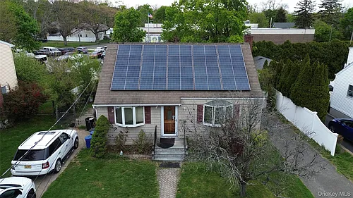 11 Cortelyou St W Photo 1