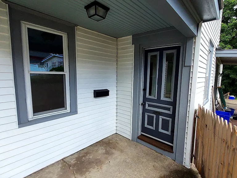 Exeter Rd — Photo 2