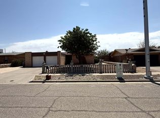 3404 Dial Rock Ln, El Paso, TX 79935