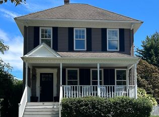 76 Wappanocca Ave, Rye, NY 10580