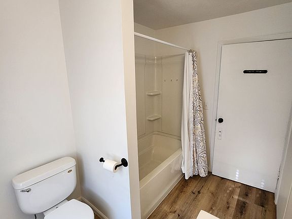 Bathroom-2_08232024