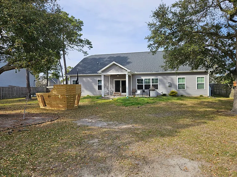 538 Saratoga Rd — Photo 36