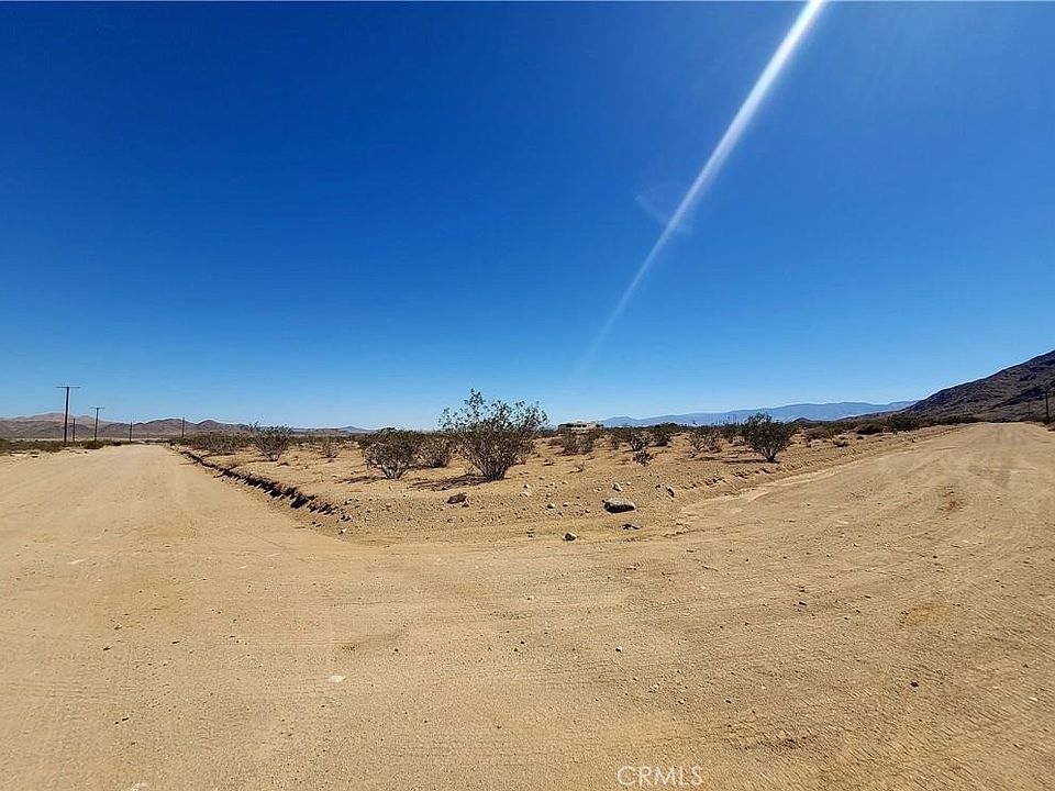2nd image of 800 Chrysolite St Lot 52