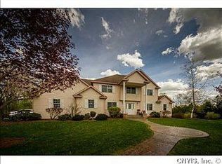 269 Frenchs Bay Rd, Tully, NY 13159